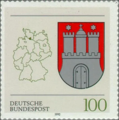 Presque aussi vaste que le Grand Paris (755 km2), cette cité-État est aussi 4 fois moins dense !