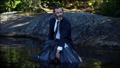 Dans quel film un assassin est-il chargé de retrouver une fille kidnappée et de sévèrement punir les ravisseurs ?