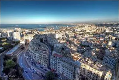 Quelle est la capitale de ce pays ?