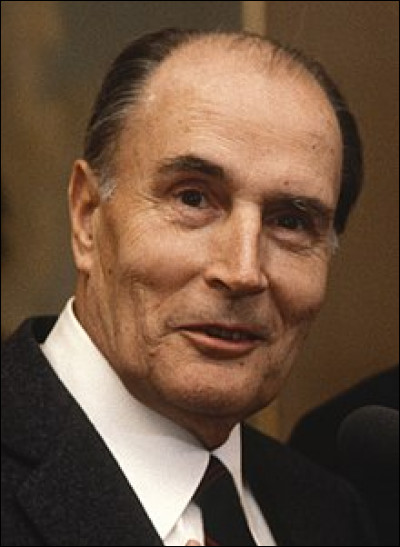 Quel président de la République française François Mitterrand est-il ?
