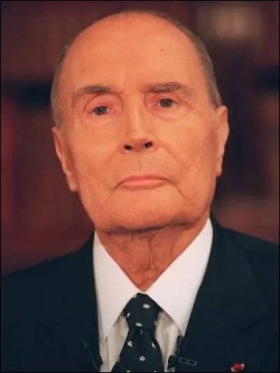 François Mitterrand a-t-il déjà été maire ?