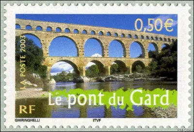 Quelle longueur fait cet ancien aqueduc ?