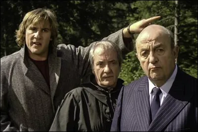 Dans quel film un homme marié découvre-t-il qu'il a un voisin policier ?