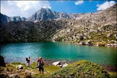 Quelle est la langue officielle de l'Andorre ?