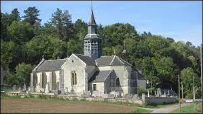 Nous terminons notre balade à Vertault, devant l'église Saint-Pierre-ès-Liens. Petit village Côte-d'Orien de 52 habitants, il se situe en région ...