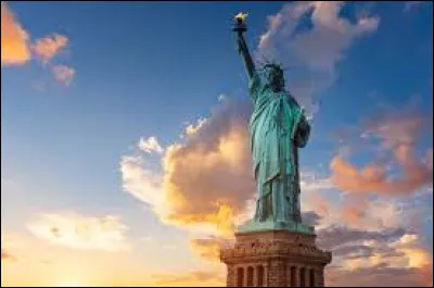 En quelle année la Statue de la Liberté a-t-elle été inaugurée ?