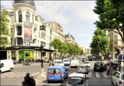 L'avenue des Ternes se trouve dans le ... arrondissement.