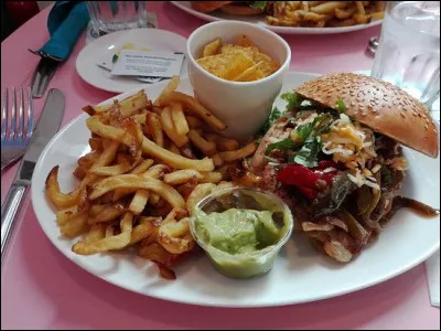 Qui chante "Le Diner" ?