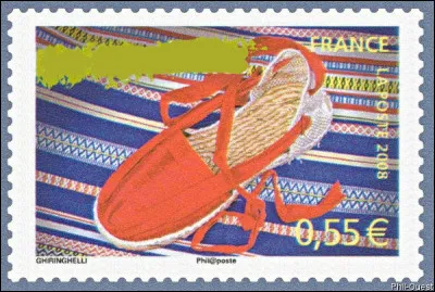 En tout cas, pour monter sur ces machins-là, je vous déconseille de chausser ça !