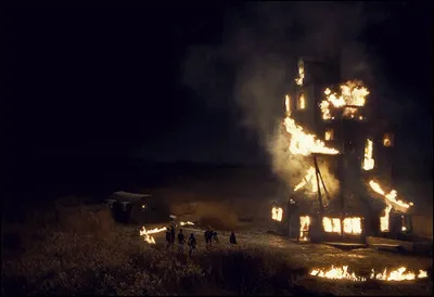 Qui met le feu au Terrier ?