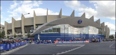 Dans quel arrondissement irez-vous pour assister à un match au Parc des Princes ?