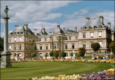 Dans quel arrondissement verrez-vous le Palais du Luxembourg et ses jardins ?