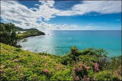 Qui était la reine d'Antigua-et-Barbuda jusqu'à son décès, survenu en 2022 ?