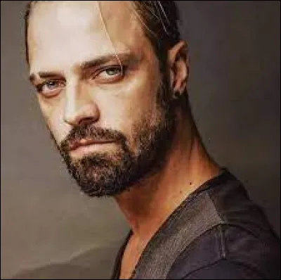 Quel est le nom de cet acteur ?