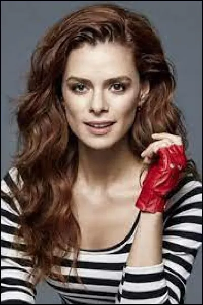 Quel est le nom de cette actrice ?