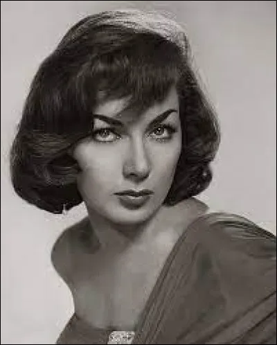 Quel est le nom de cette lady ?