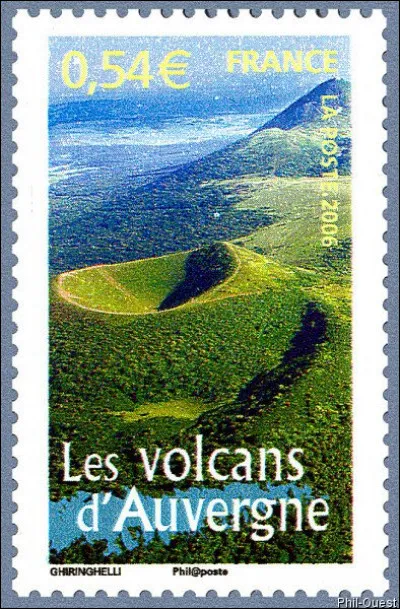 Quand le dernier de ses volcans a-t-il érupté ? Il y a ...