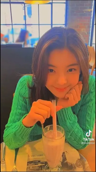 Qui est cette membre ?