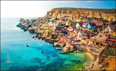 La Haye est la capitale de Malte.