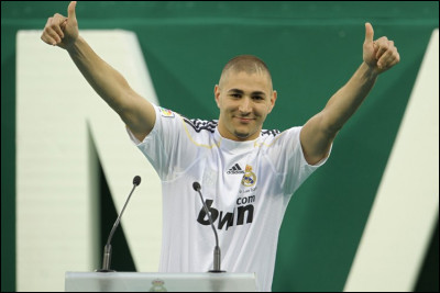 Pour quelle somme Karim Benzema rejoint-il le Real Madrid ?
