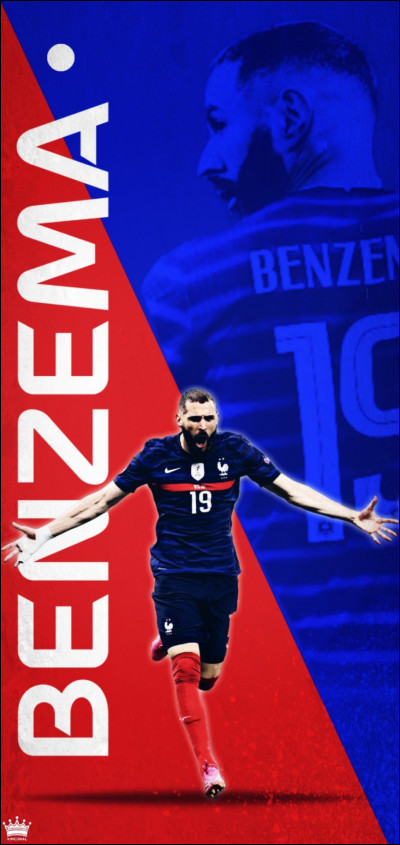 Pendant combien de temps Benzema a-t-il été absent de l'équipe de France ?