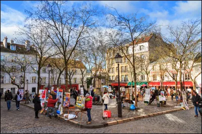La place du Tertre se trouve dans le ... arrondissement.