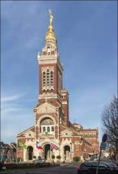 Albert et Doullens sont des villes du département :