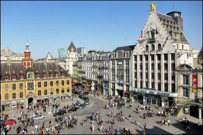 Sa préfecture est Lille :