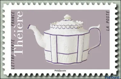 Cette théière est ... (Complétez !)