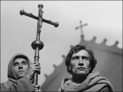 "La passion de Jeanne d'Arc", film muet tourné en 1927 et restauré en 1985, est une référence. Qui en est le réalisateur ?