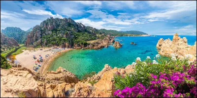 Où se trouve la Sardaigne ?