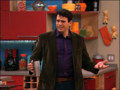 Quel métier exerce le père de Tori et Trina ?