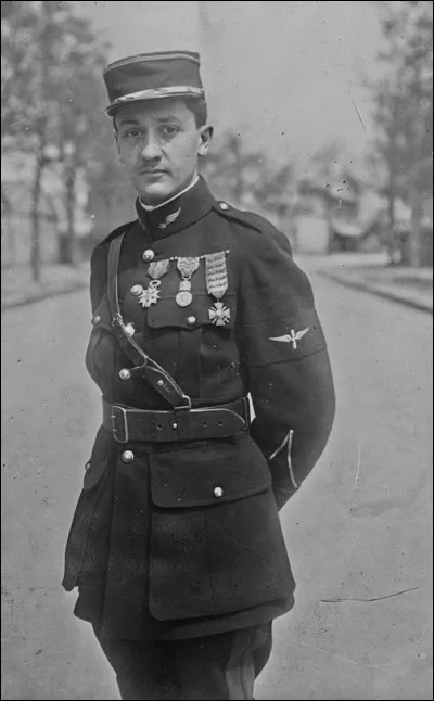 Aujourd'hui, des rues portent son nom.