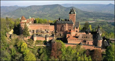 Vous pourrez visiter le Ch&acirc;teau du Haut-Koenigsbourg dans le ...