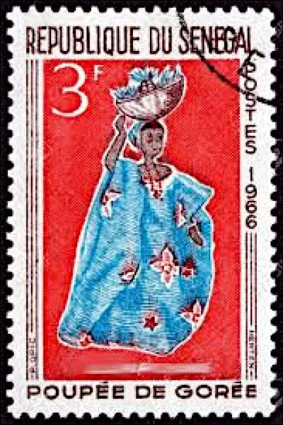 De la même série que q3, cette figurine représente ...