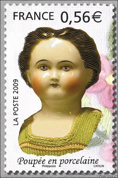 Les poupées en porcelaine existent depuis 1830. Qui représentaient-elles, à l'origine ?