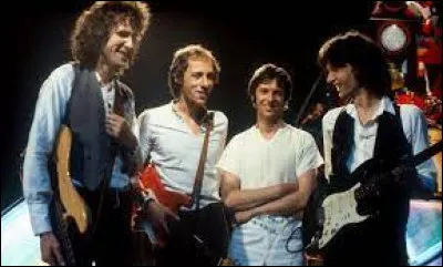 Le groupe de rock Dire Straits a été fondé dans les années 70.