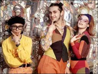 "Groove Is in the Heart" du groupe Deee-Lite est sortie dans les années 80.