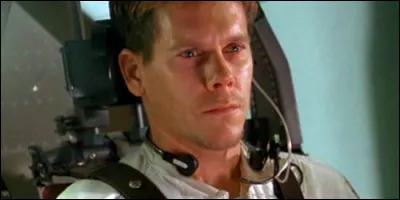 Comment s'appelle Kevin Bacon dans "Apollo 13" ?