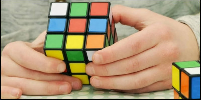 Combien y-a-t-il de couleurs sur un Rubik's Cube ?