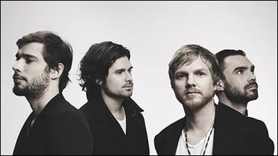 Les chansons intitulées "Tourner dans le vide" et "S.O.S" sont chantées par...