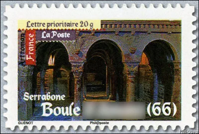 Le prieuré Sainte-Marie de Serrabona fut consacré en 1069 : il est rattaché à la commune de Boule- (Complétez !)