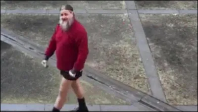 Qui y a-t-il dans le mur pour Émile Couzinet en 1950 ?