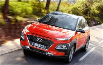 Imaginez cette auto asiatique avec la version R ou S. Quel est ce modèle dont le nom est pour le moins surprenant ?