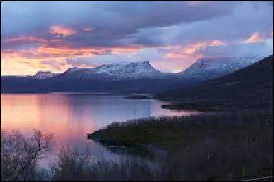 La capitale de la Suède est Stockholm.