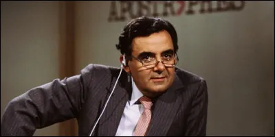 Qui animait l'émission littéraire "Apostrophes" ?