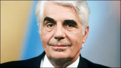 Cet humoriste, également acteur, se nomme ...