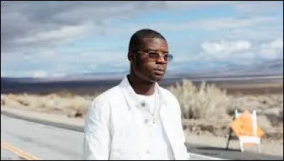 Il est l'interprète de la chanson "La vie qu'on mène", publiée en 2019 ?