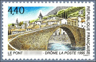 Ce pont n'est décidément pas large... Il faut y passer [... ?...]