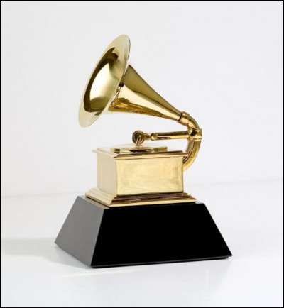 Lors de la cérémonie de 2020, combien de Grammy Awards l'artiste a-t-elle remportés ?